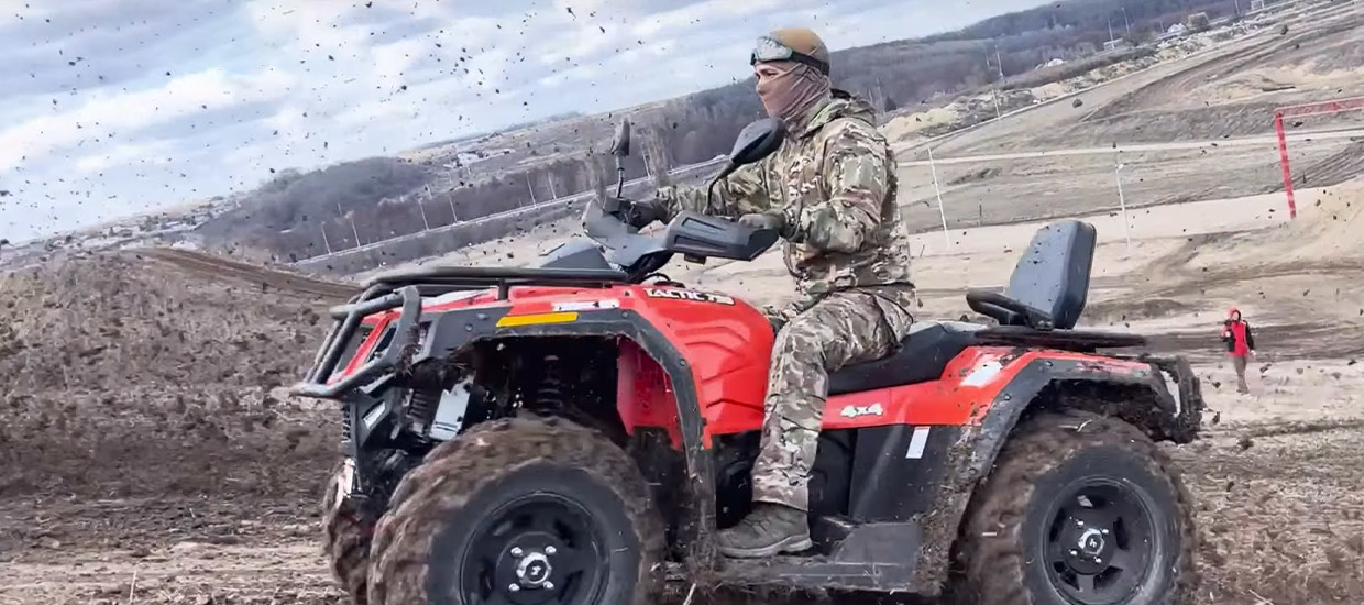 Народный фронт и военные медики провели тест-драйв техники высокой проходимости