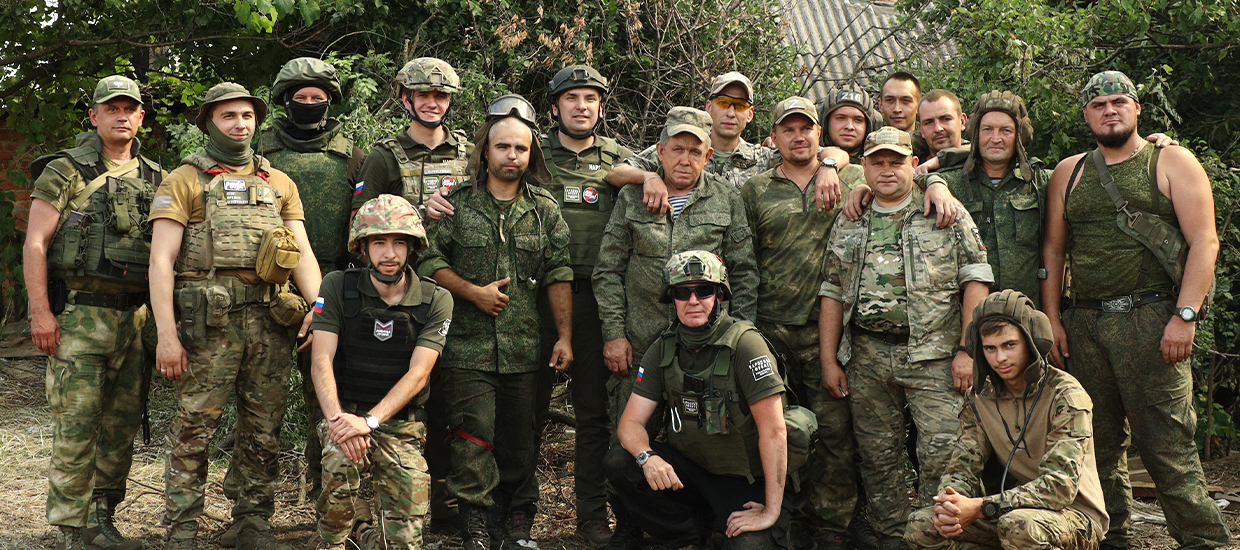 Михаил Кузнецов и военные корреспонденты привезли технику бойцам 100-й бригады Народной милиции ДНР