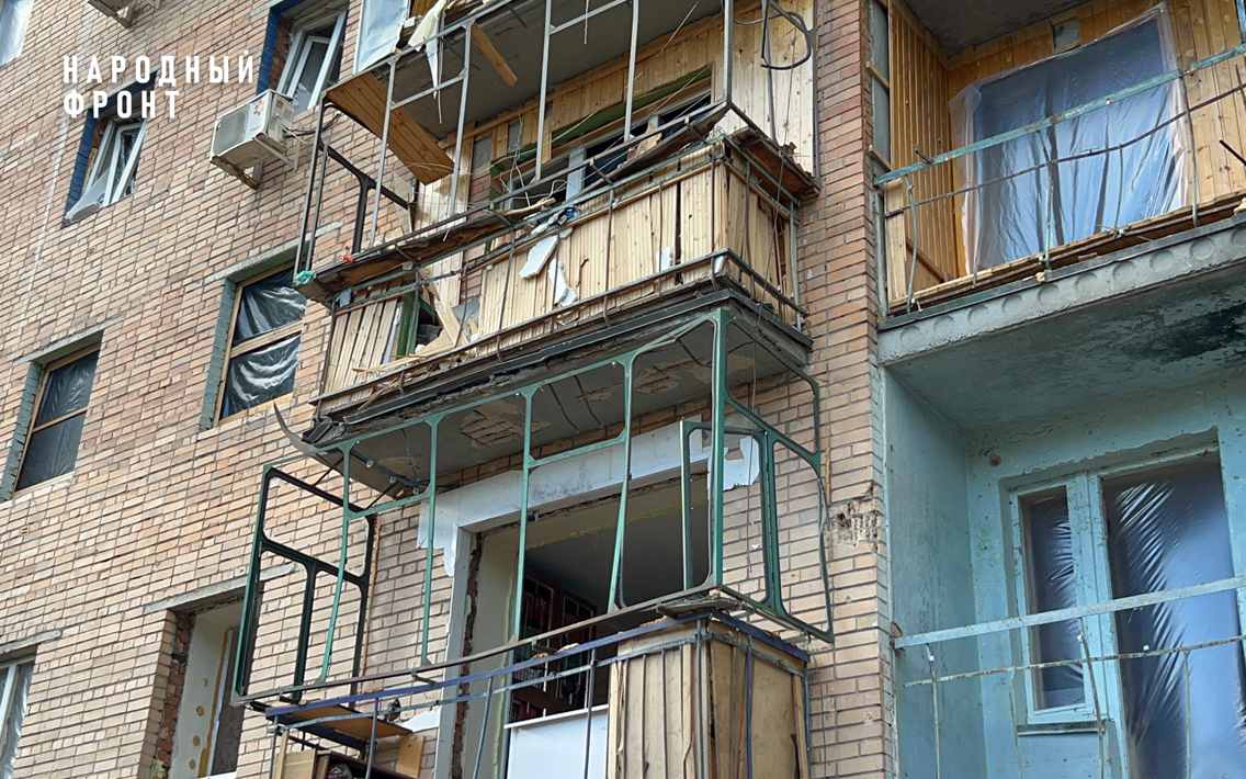 Молодёжка Народного фронта помогает ликвидировать последствия удара ВСУ по курской многоэтажке