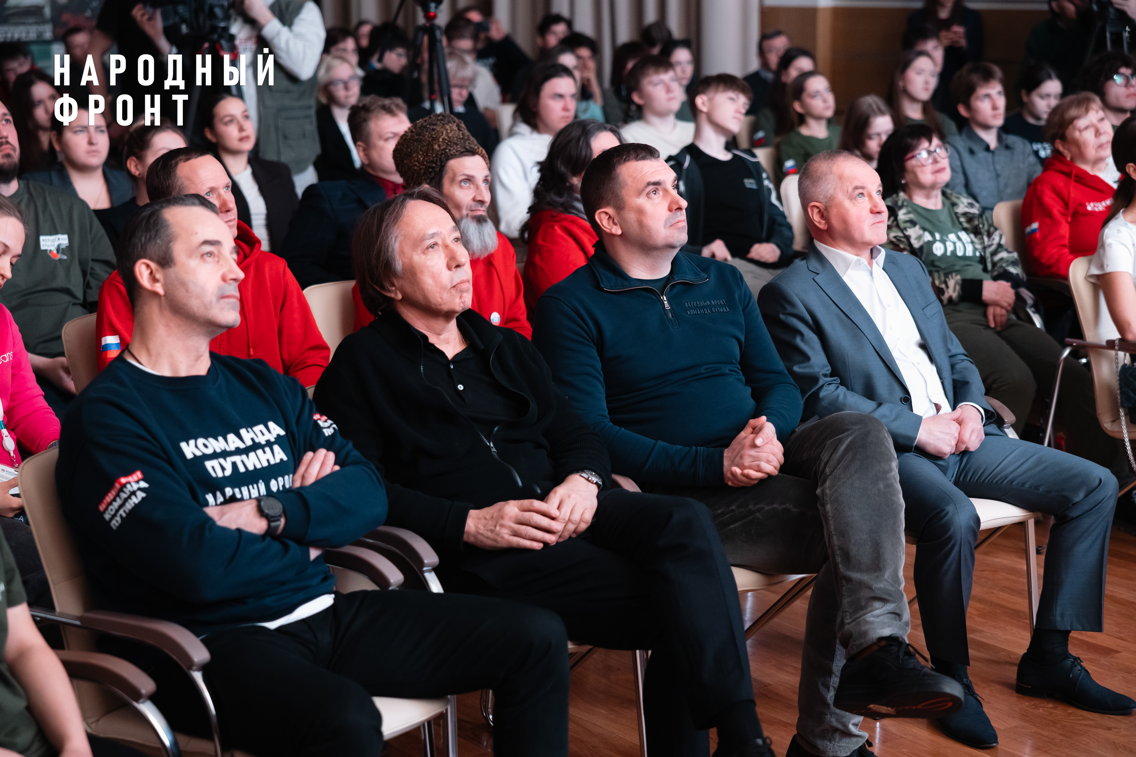 Народный фронт провёл творческий вечер памяти режиссера Говорухина