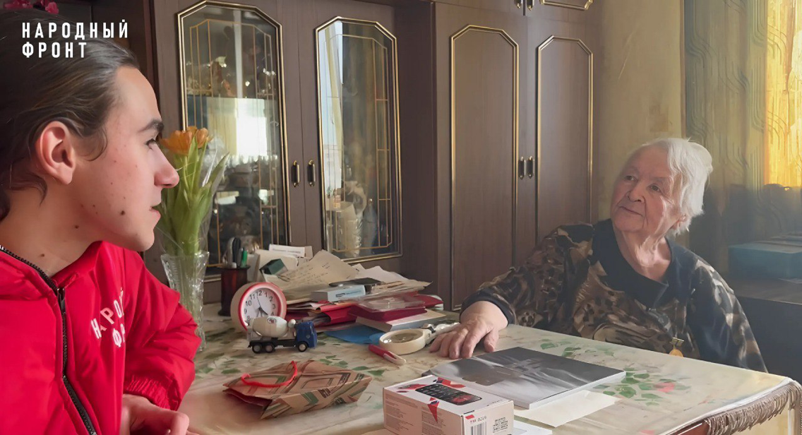 Народный фронт оказал социальную поддержку жителям Петербурга