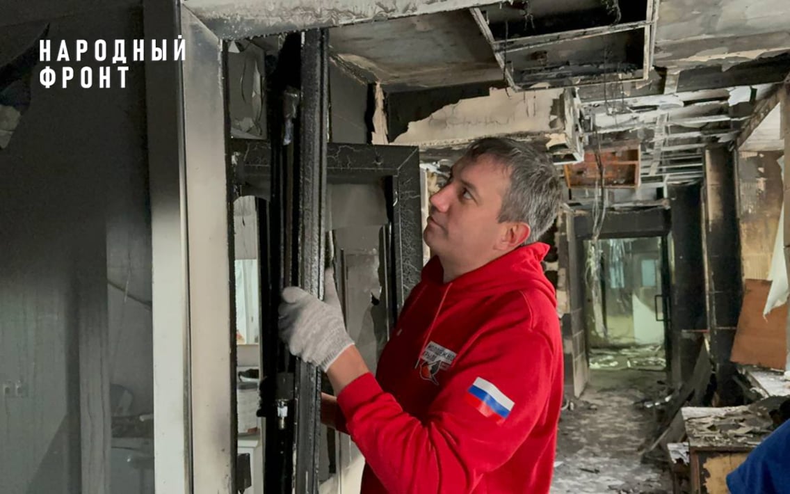 Молодёжь Татарстана помогает устранить последствия пожара в горбольнице № 18 Казани