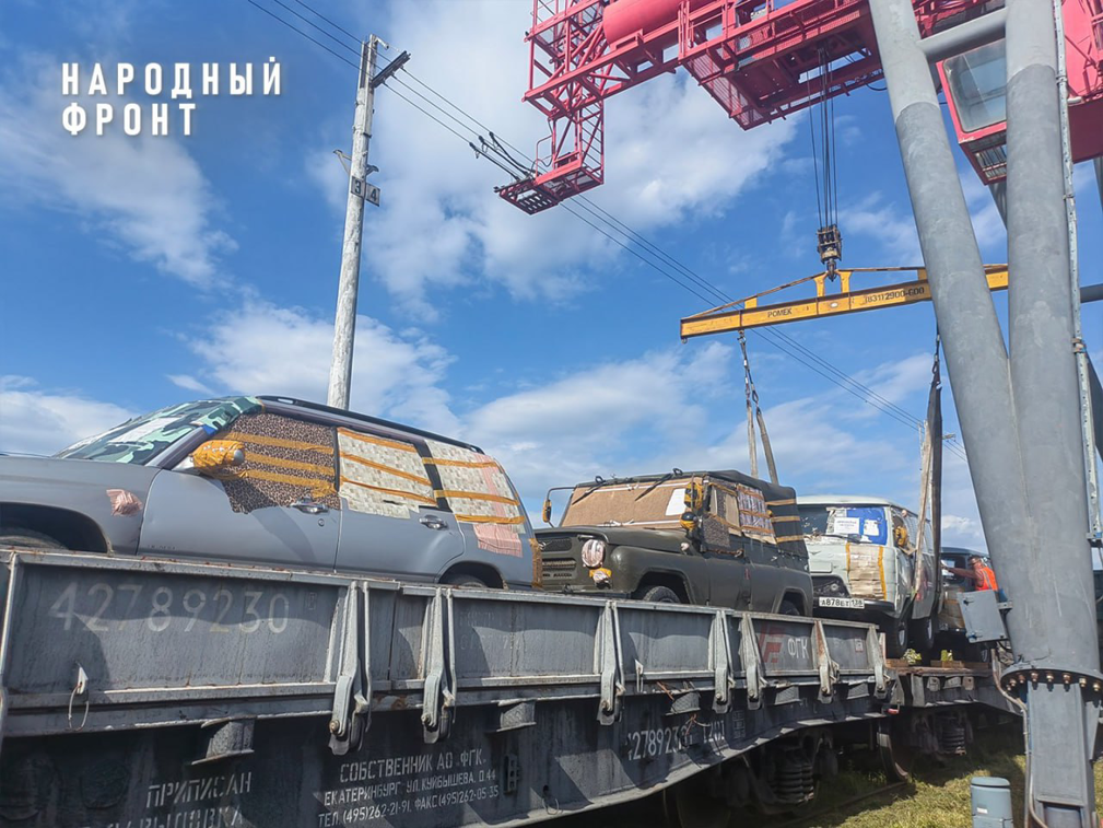 Бойцы СВО из Иркутской области получили 37 машин, ещё 10 – в пути