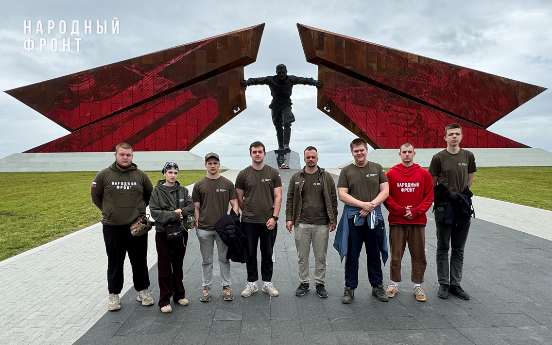 Гуманитарная миссия Молодёжки Народного фронта продолжает помогать в Курске