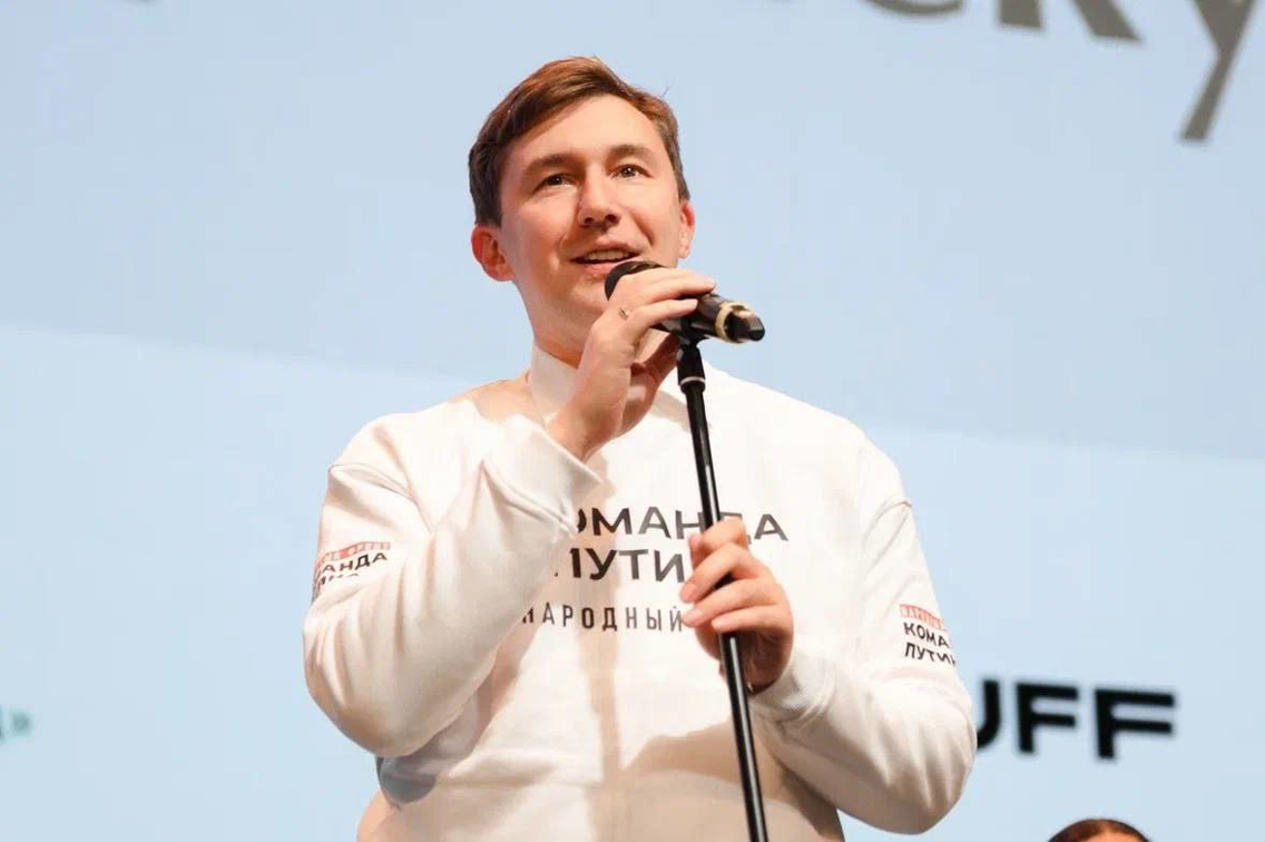 Сергей Карякин поддержал участников инклюзивного конкурса "Особые таланты"